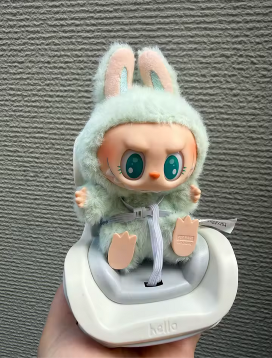 THE REALISTIC KAWAII CAR SEAT